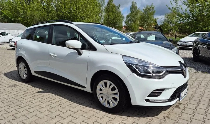 Renault Clio cena 41900 przebieg: 63125, rok produkcji 2019 z Siechnice małe 67